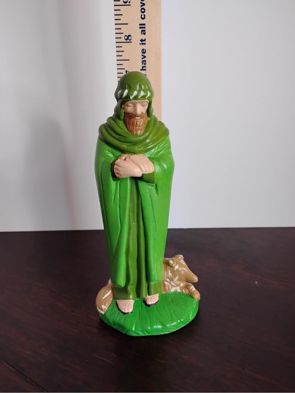 1980's Vintage Ceramic Figurine